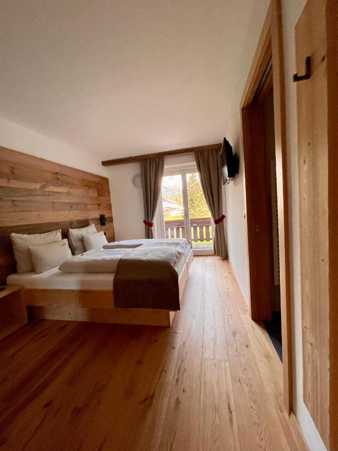 Hotel Garni Bergblick Braies  Exteriér fotografie